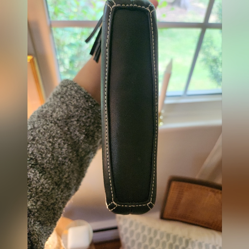 Coach wristlet - Picture 4 of 5